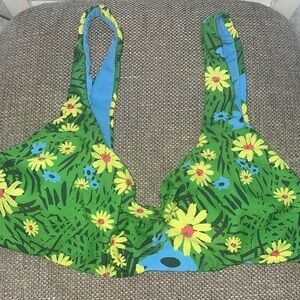 🌴 2/$12 SALE RIO Beach Argentina floral bikini top